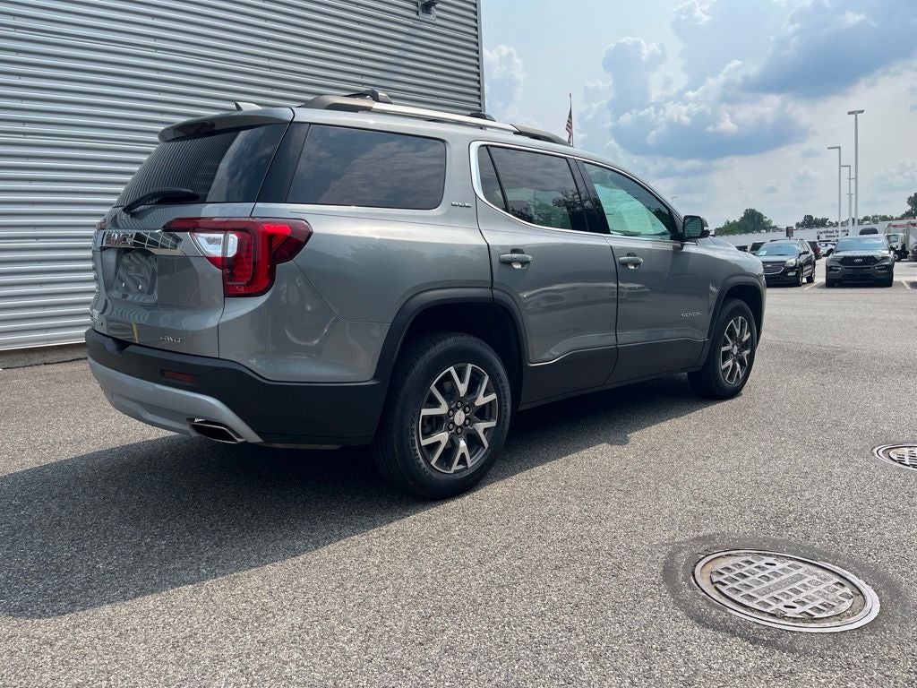 2023 GMC Acadia SLE