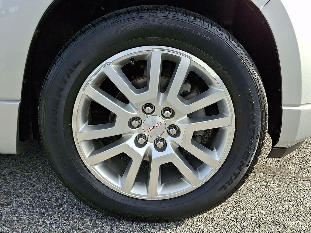 2016 GMC Acadia Denali