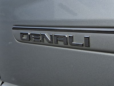 2016 GMC Acadia Denali