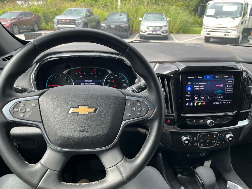 2024 Chevrolet Traverse Limited LT Cloth
