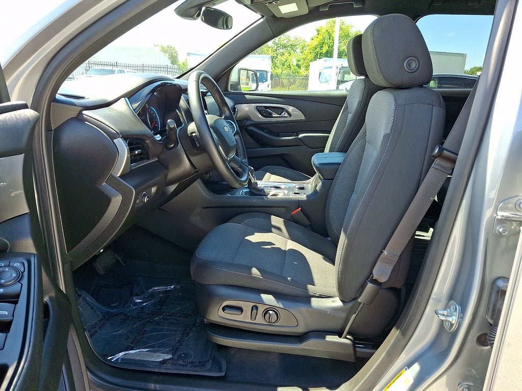 2024 Chevrolet Traverse Limited LT Cloth