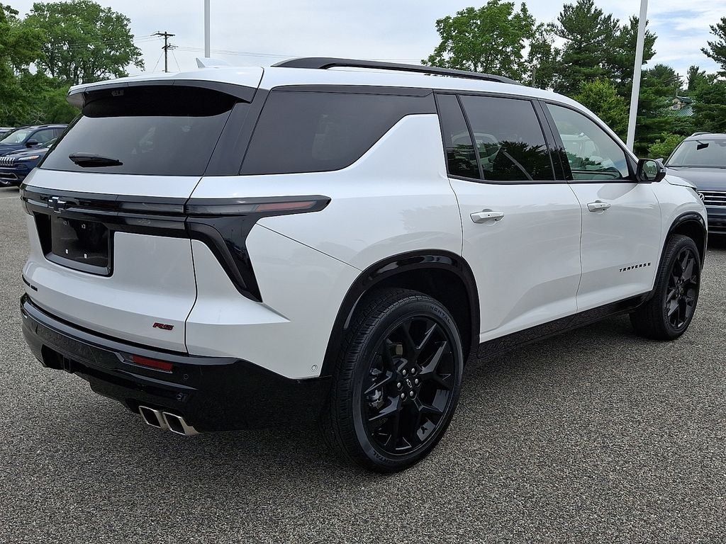 2025 Chevrolet Traverse RS