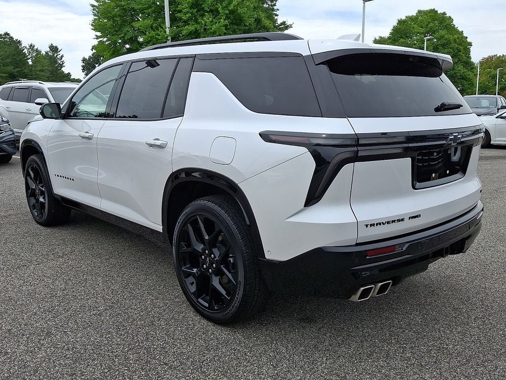 2025 Chevrolet Traverse RS