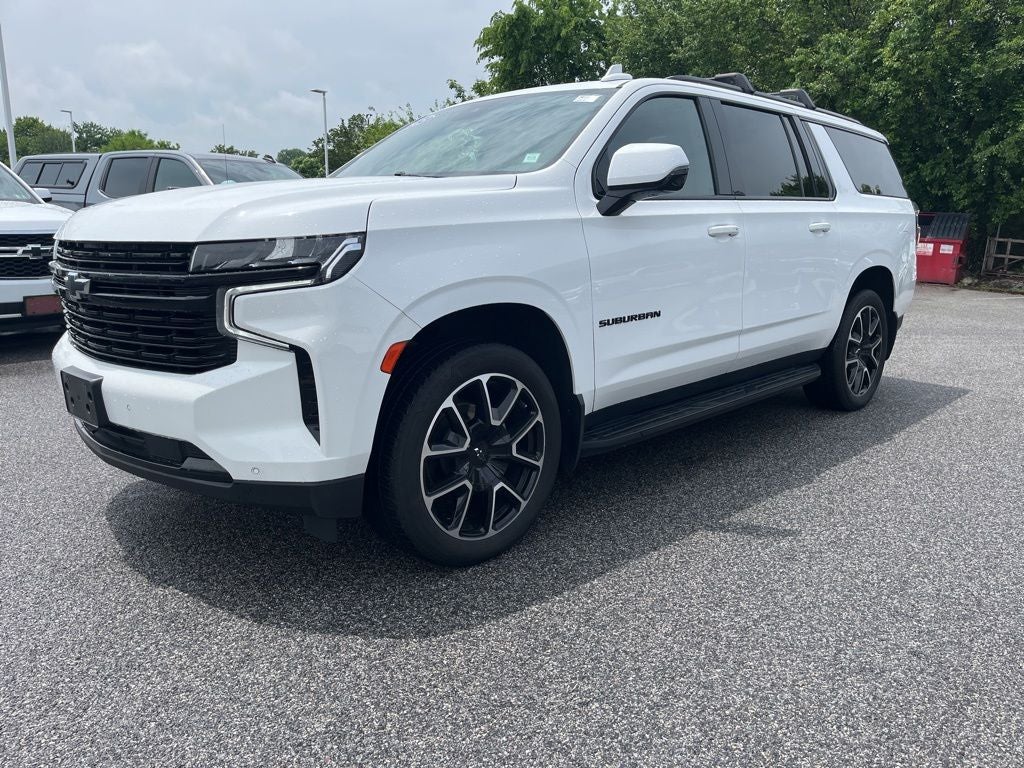 2023 Chevrolet Suburban RST
