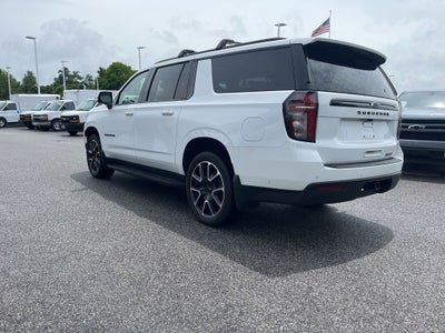2023 Chevrolet Suburban RST