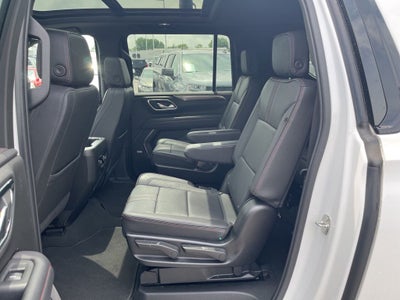 2023 Chevrolet Suburban RST