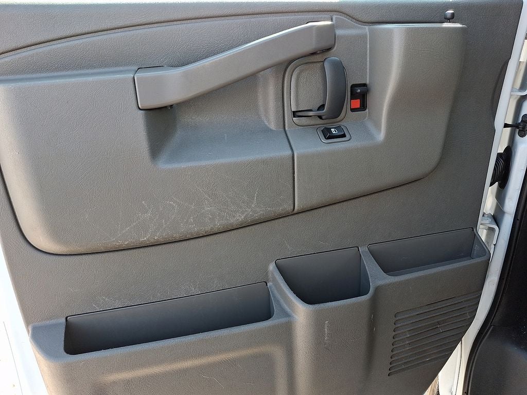 2024 GMC Savana 2500 Work Van