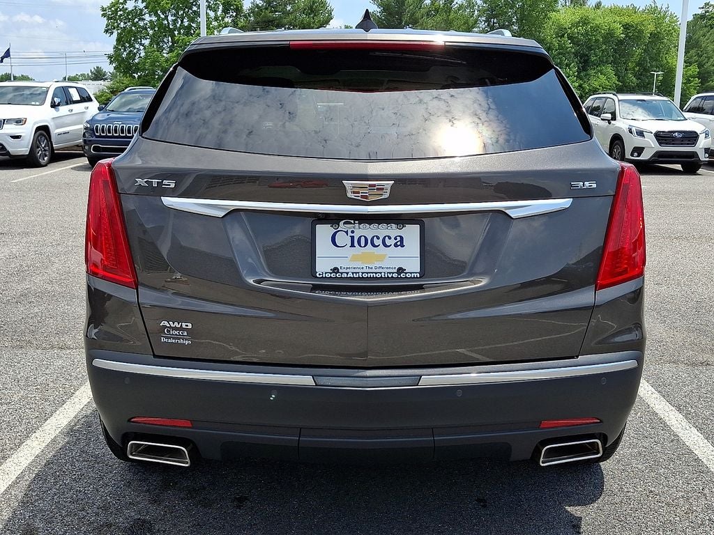 2019 Cadillac XT5 Luxury