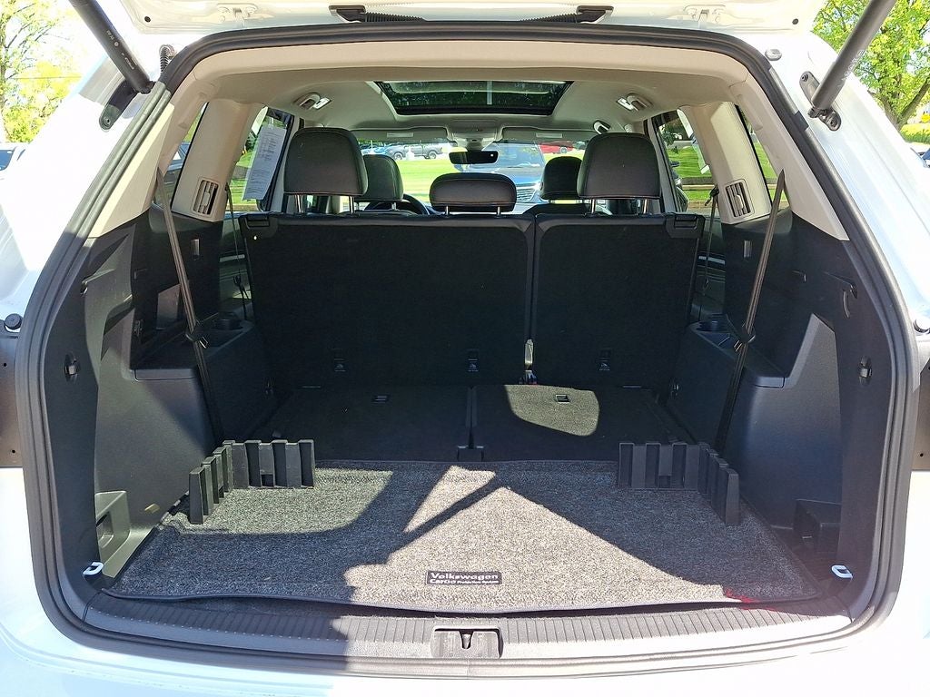 2023 Volkswagen Atlas 3.6L V6 SEL Premium R-Line