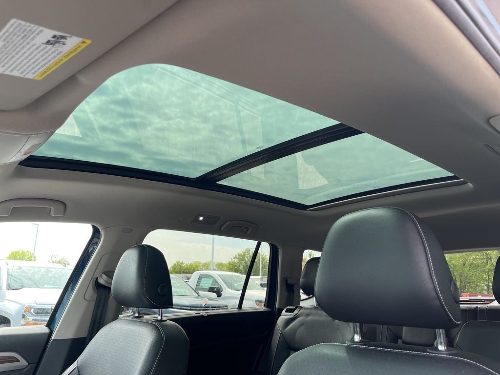 2021 Volkswagen Atlas 3.6L V6 SE w/Technology