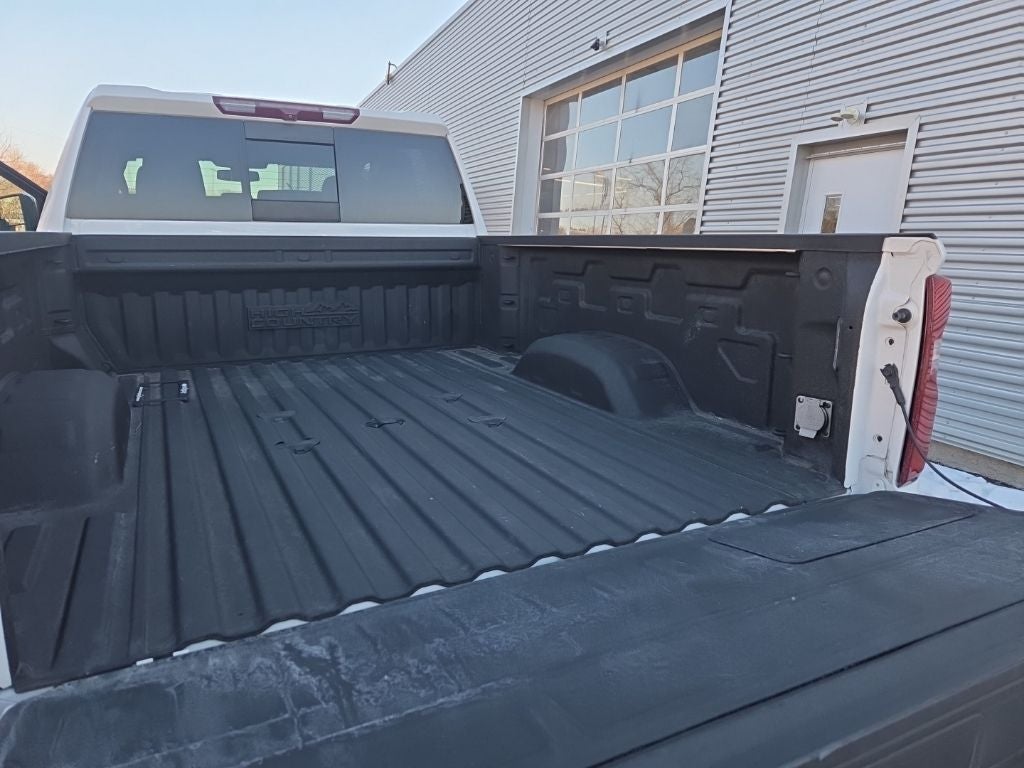 2022 Chevrolet Silverado 2500HD High Country