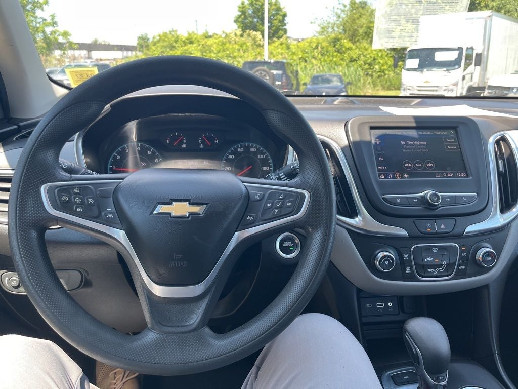 2022 Chevrolet Equinox LS