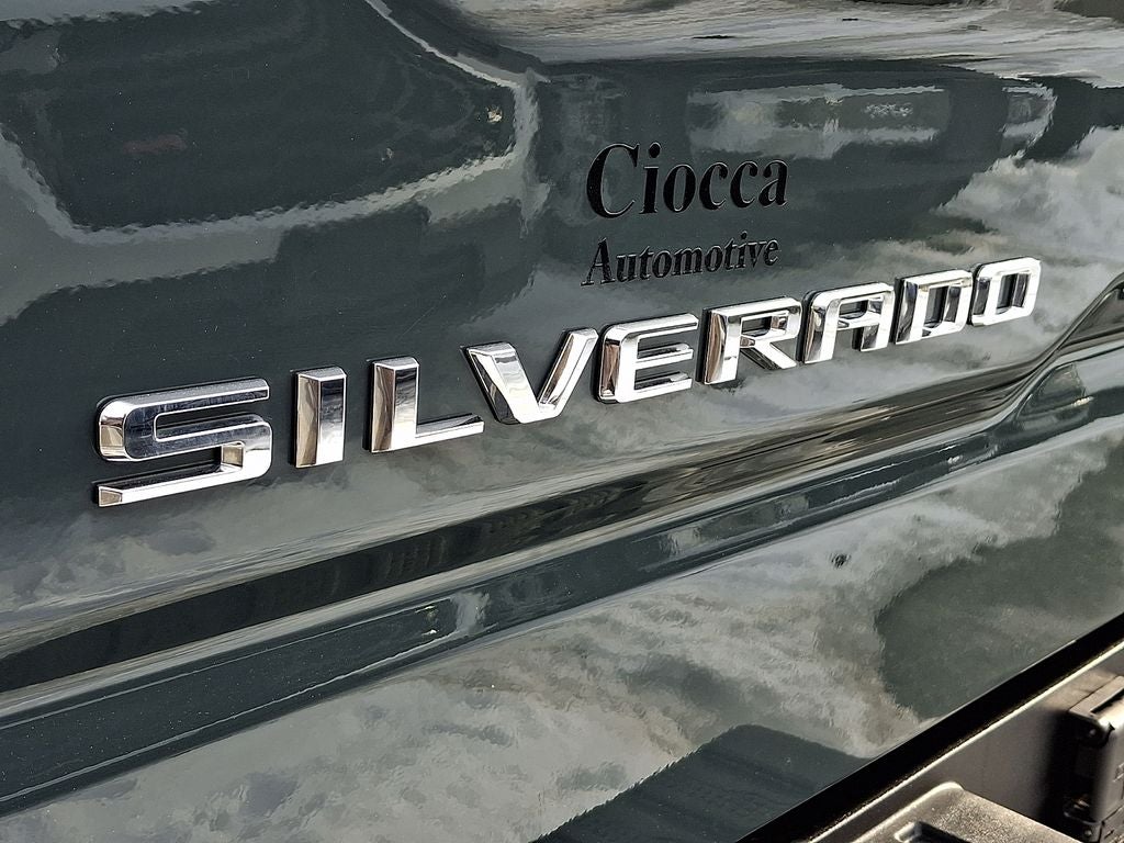 2025 Chevrolet Silverado 1500 ZR2