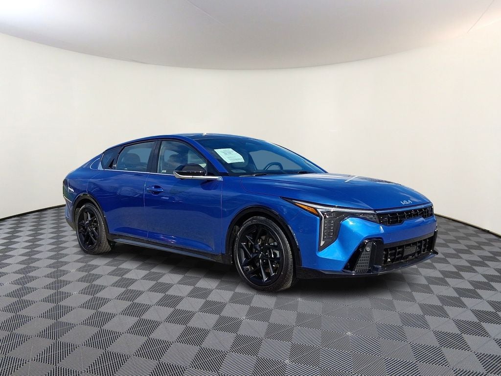 2025 Kia K4 GT-Line Turbo