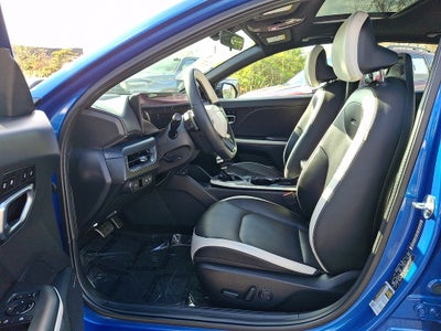 2025 Kia K4 GT-Line Turbo