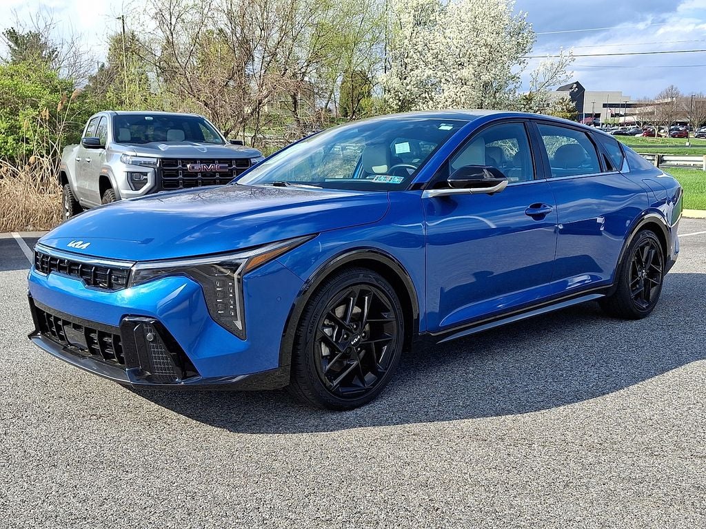 2025 Kia K4 GT-Line Turbo
