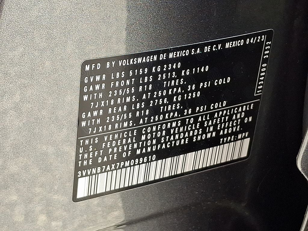 2023 Volkswagen Tiguan 2.0T SE