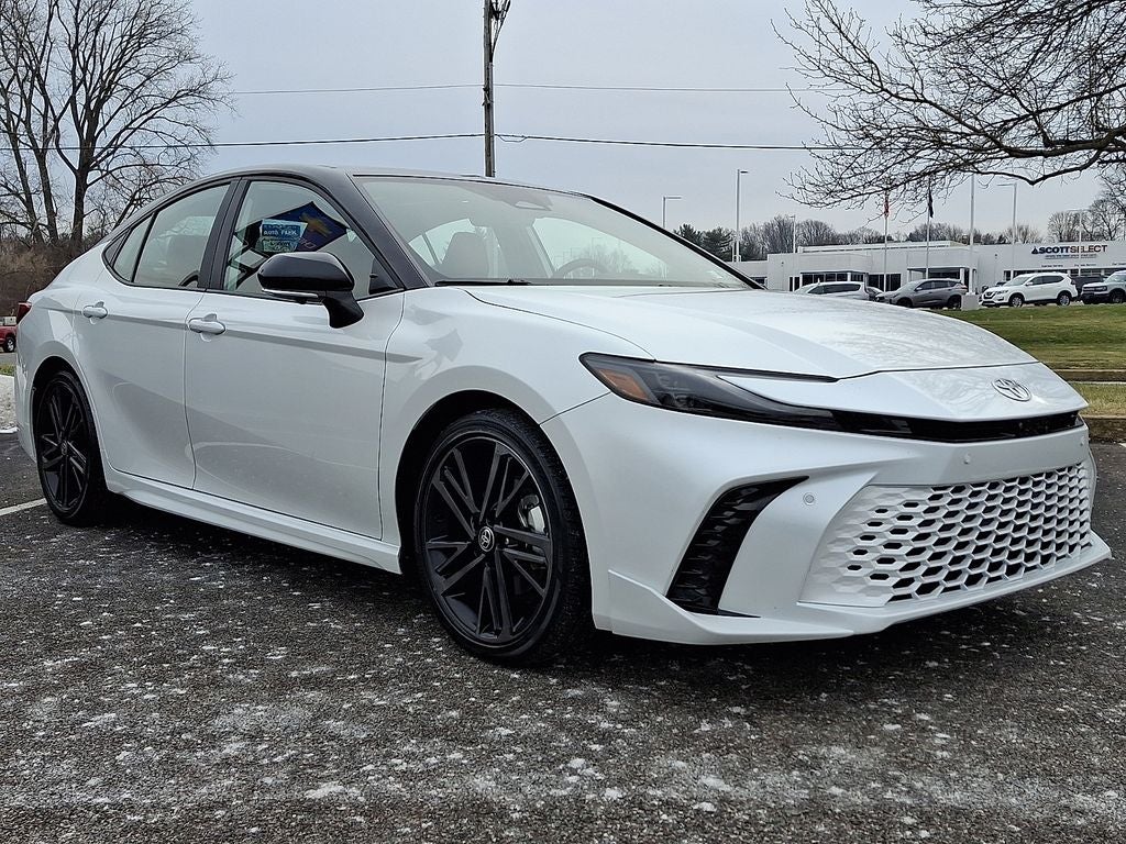 2025 Toyota Camry XSE