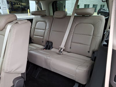 2022 Lincoln Navigator L Reserve