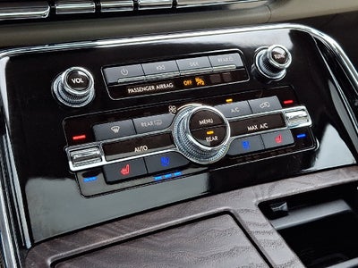 2022 Lincoln Navigator L Reserve