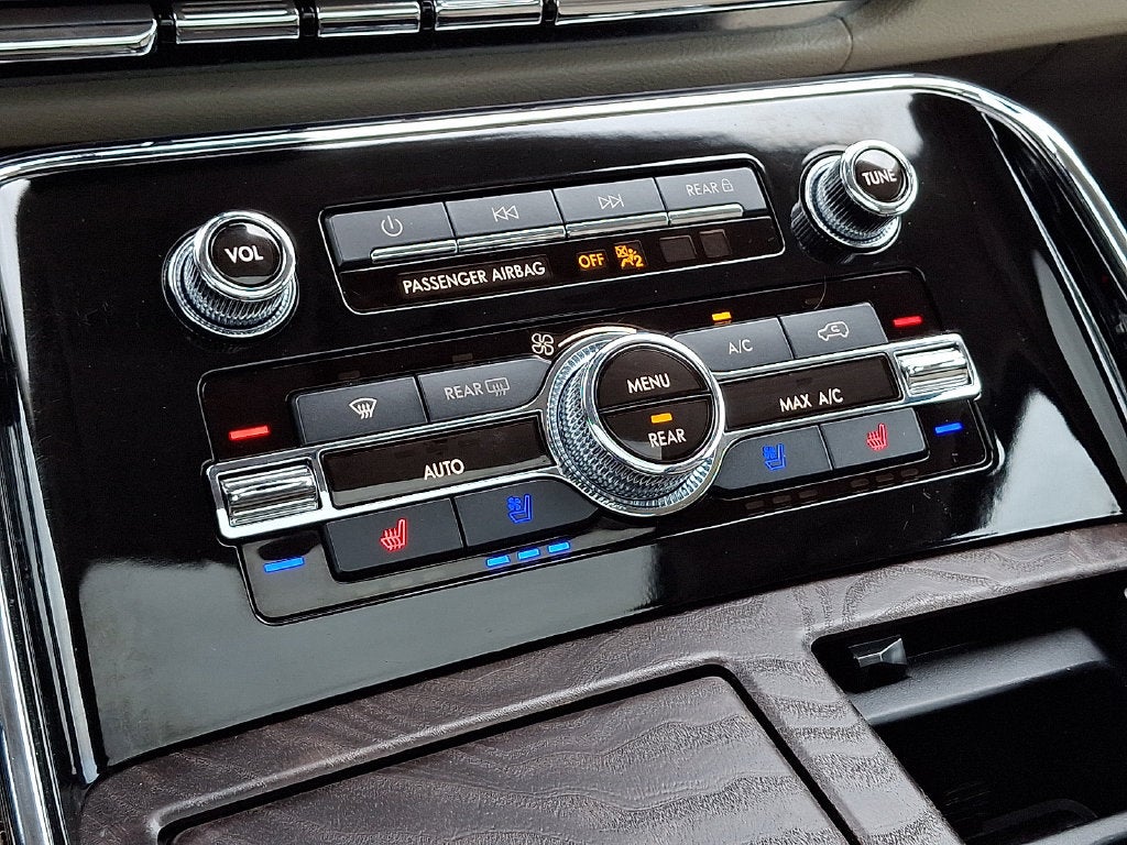 2022 Lincoln Navigator L Reserve