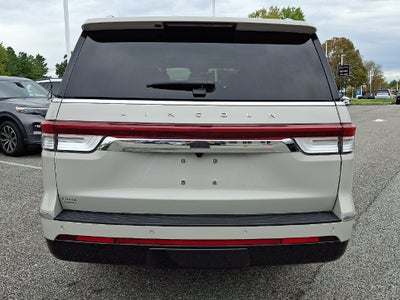 2022 Lincoln Navigator L Reserve