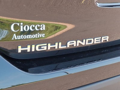 2022 Toyota Highlander XLE