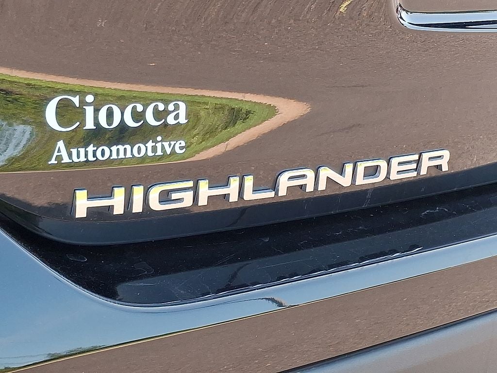 2022 Toyota Highlander XLE