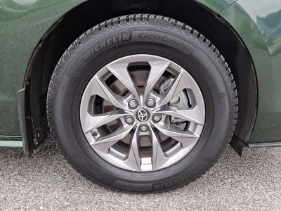 2021 Toyota Sienna XLE 7 Passenger