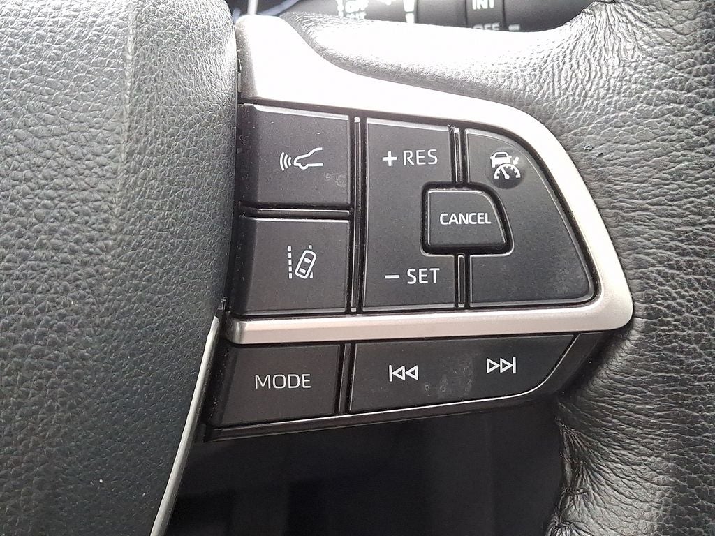 2021 Toyota Sienna XLE 7 Passenger