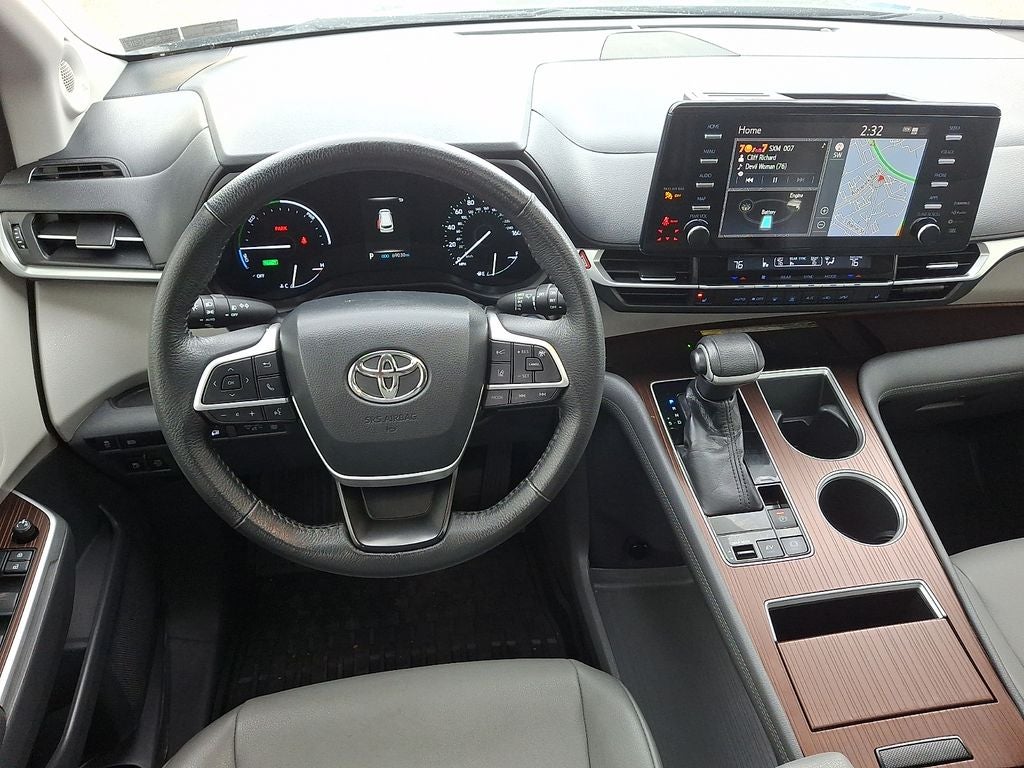 2021 Toyota Sienna XLE 7 Passenger