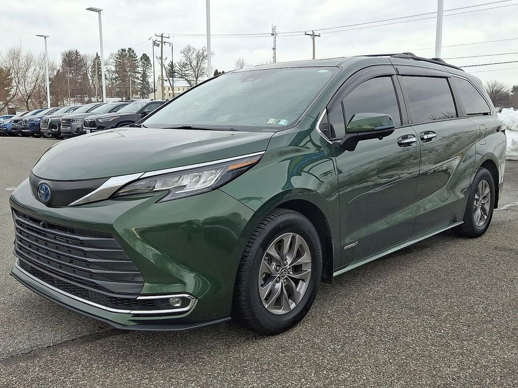 2021 Toyota Sienna XLE 7 Passenger