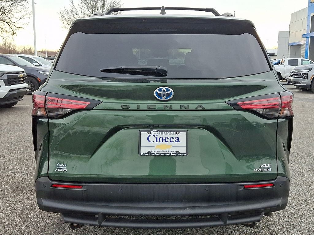 2021 Toyota Sienna XLE 7 Passenger