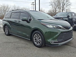 2021 Toyota Sienna XLE 7 Passenger
