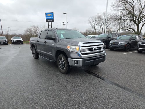 2017 Toyota Tundra SR5