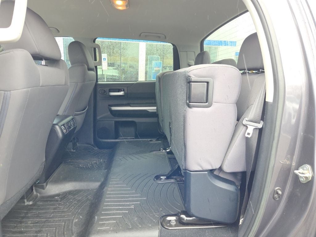 2017 Toyota Tundra SR5