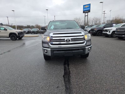 2017 Toyota Tundra SR5