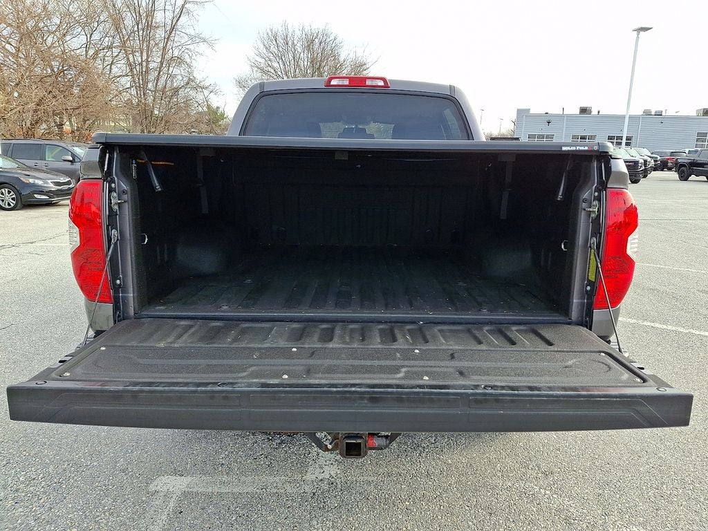 2017 Toyota Tundra SR5