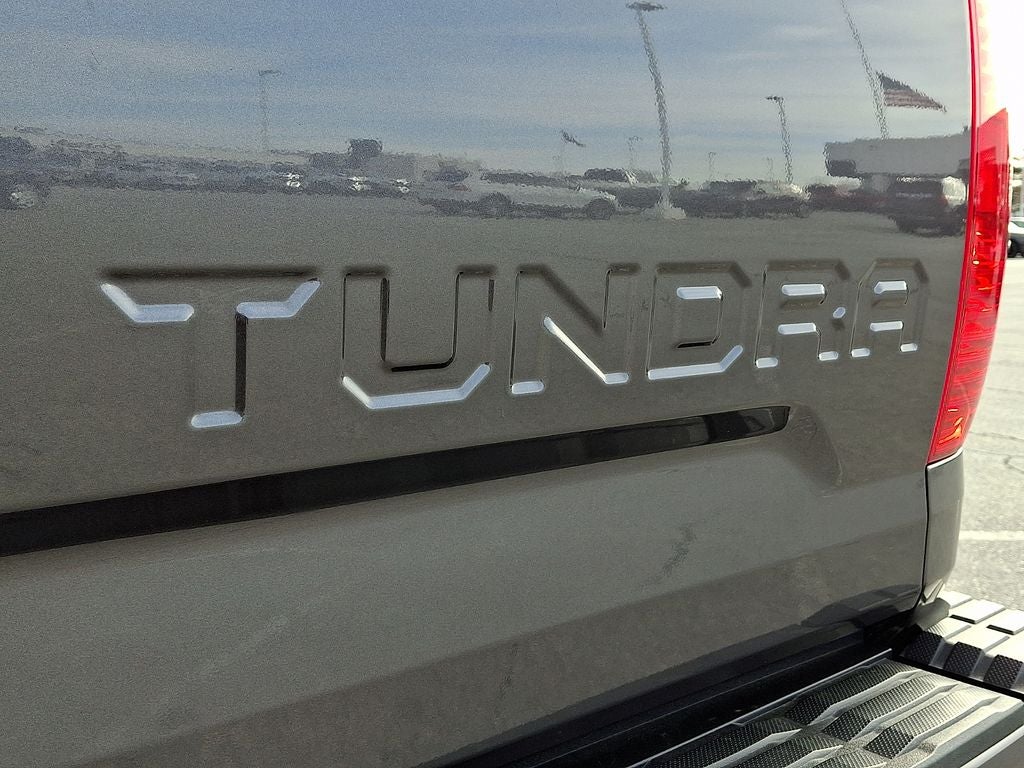 2017 Toyota Tundra SR5