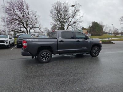 2017 Toyota Tundra SR5