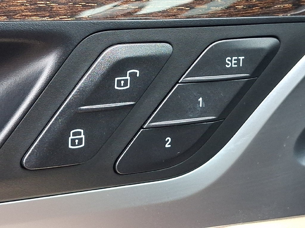 2023 BMW X4 xDrive30i