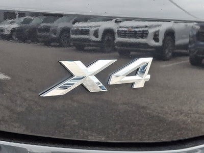 2023 BMW X4 xDrive30i