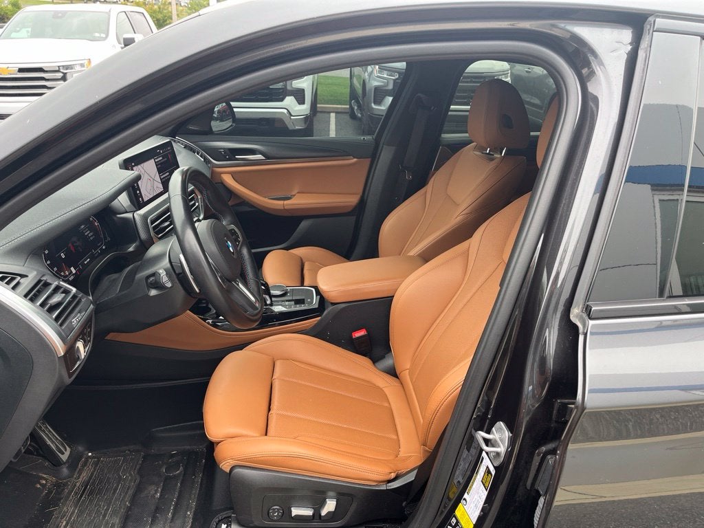 2023 BMW X4 M40i