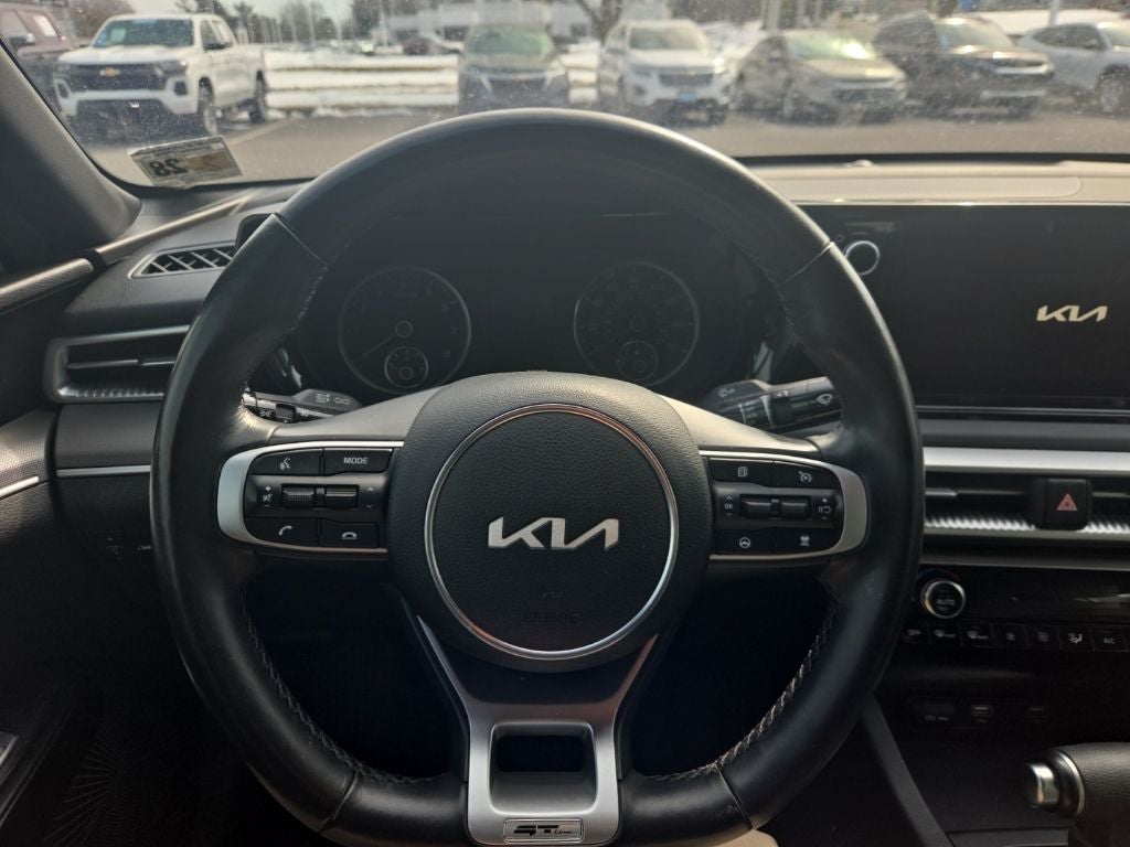 2023 Kia K5 GT-Line