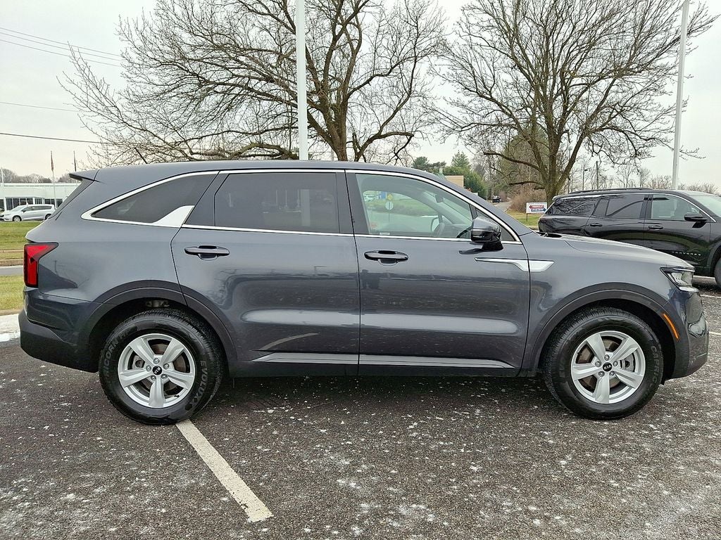 2021 Kia Sorento LX