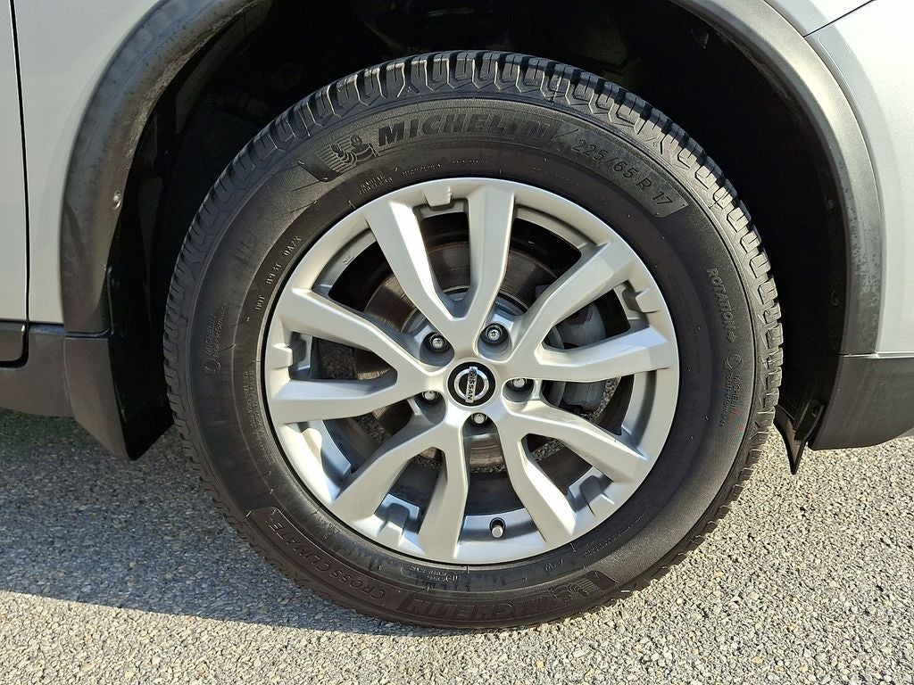 2020 Nissan Rogue S