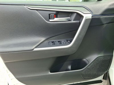 2020 Toyota RAV4 Hybrid XSE
