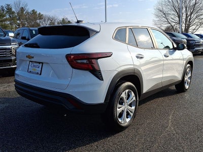 2026 Chevrolet Trax LS