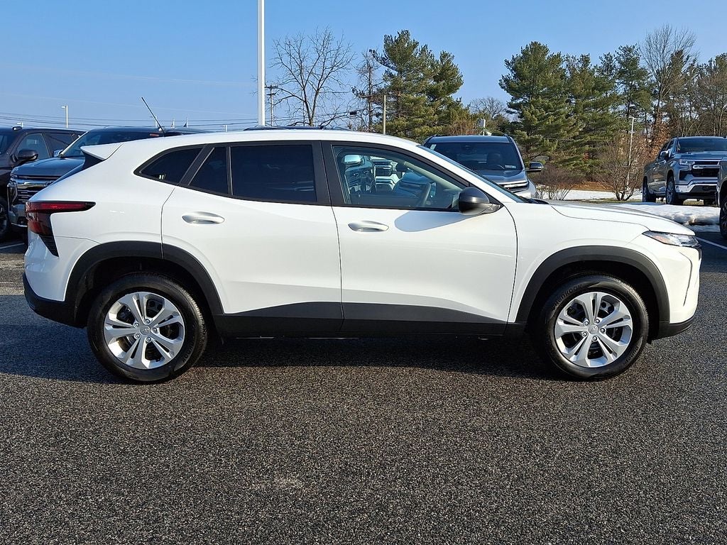 2026 Chevrolet Trax LS