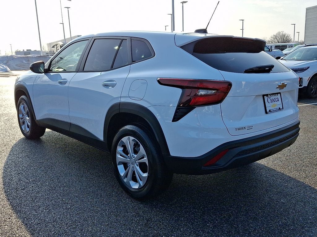 2026 Chevrolet Trax LS